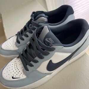 Nike SB blue and navy Sneakers